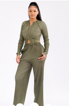 Load image into Gallery viewer, Olive Ease